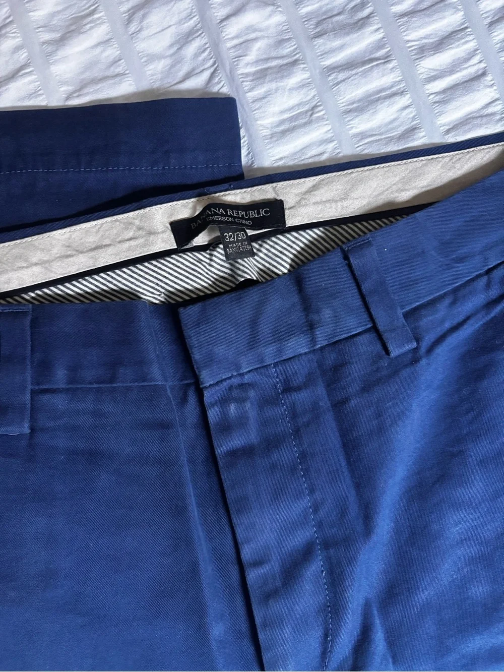 Banana Republic Emerson Chino Pants Men’s blue dress pants 32x30
